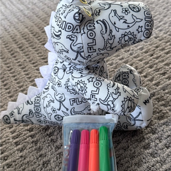 Florida Alligator color stuffed animal with Markers NWT - Picture 5 of 5